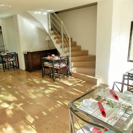 Bed & Breakfast Azur Golf 5*